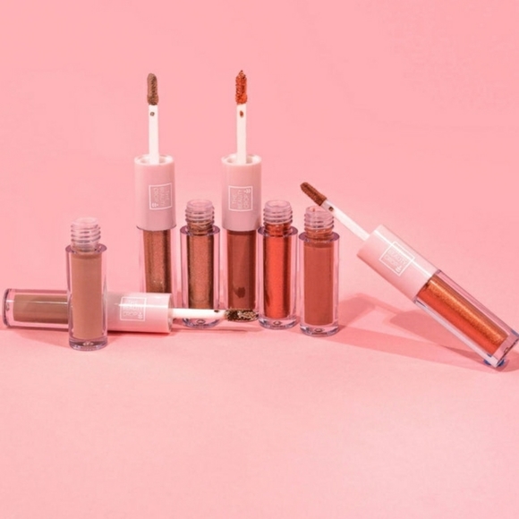 The Beauty Crop Liquid Eyeshadow Duo in Cinnamon and Fudge *NEW! - Picture 3 of 5